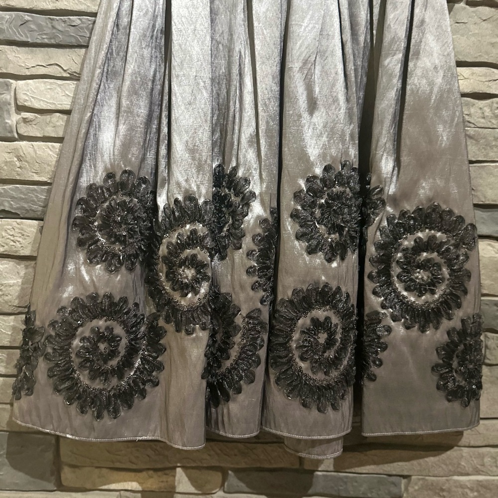 SL Fashions Black and Silver Dress - Picture 4 of 6